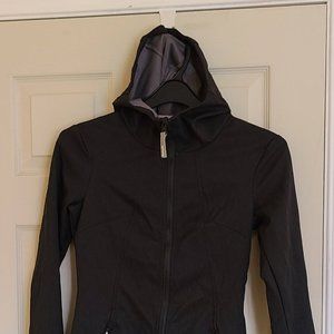 NWOT Fitted Water Resistant Jacket